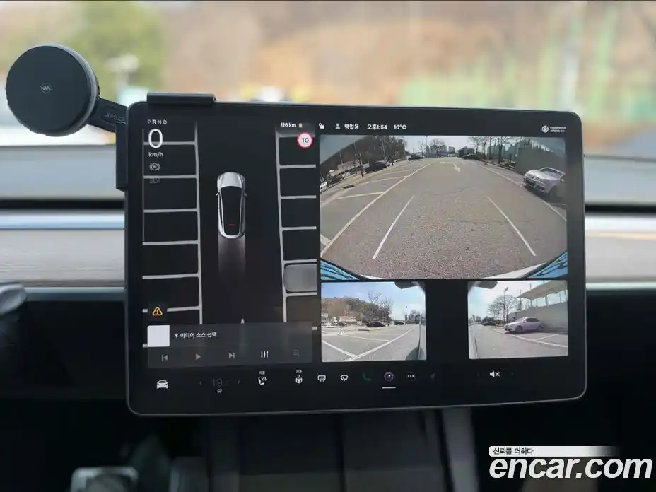 Tesla Model Y 2023 0.2 гидро в Москве № 1014349, фото 17