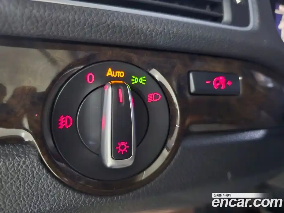 Volkswagen Passat 2014 2.0 гидро в Москве № 1014716, фото 15