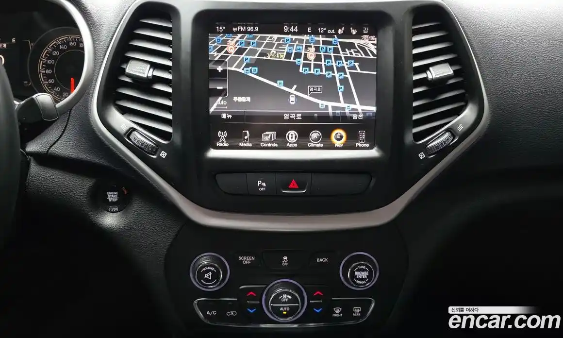 Jeep Cherokee 2017 2.4 гидро в Москве № 1014841, фото 14