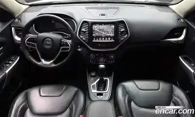 Jeep Cherokee 2017 2.4 гидро в Москве № 1014841, миниатюра 7