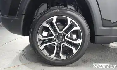 Jeep Compass 2022 2.4 гидро в Москве № 1015024, миниатюра 5