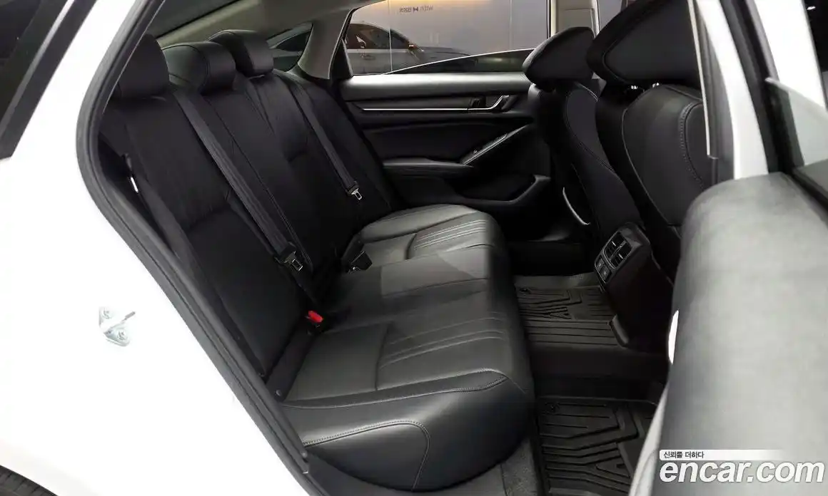 Honda Accord 2022 2.0 гидро в Москве № 1015353, фото 12