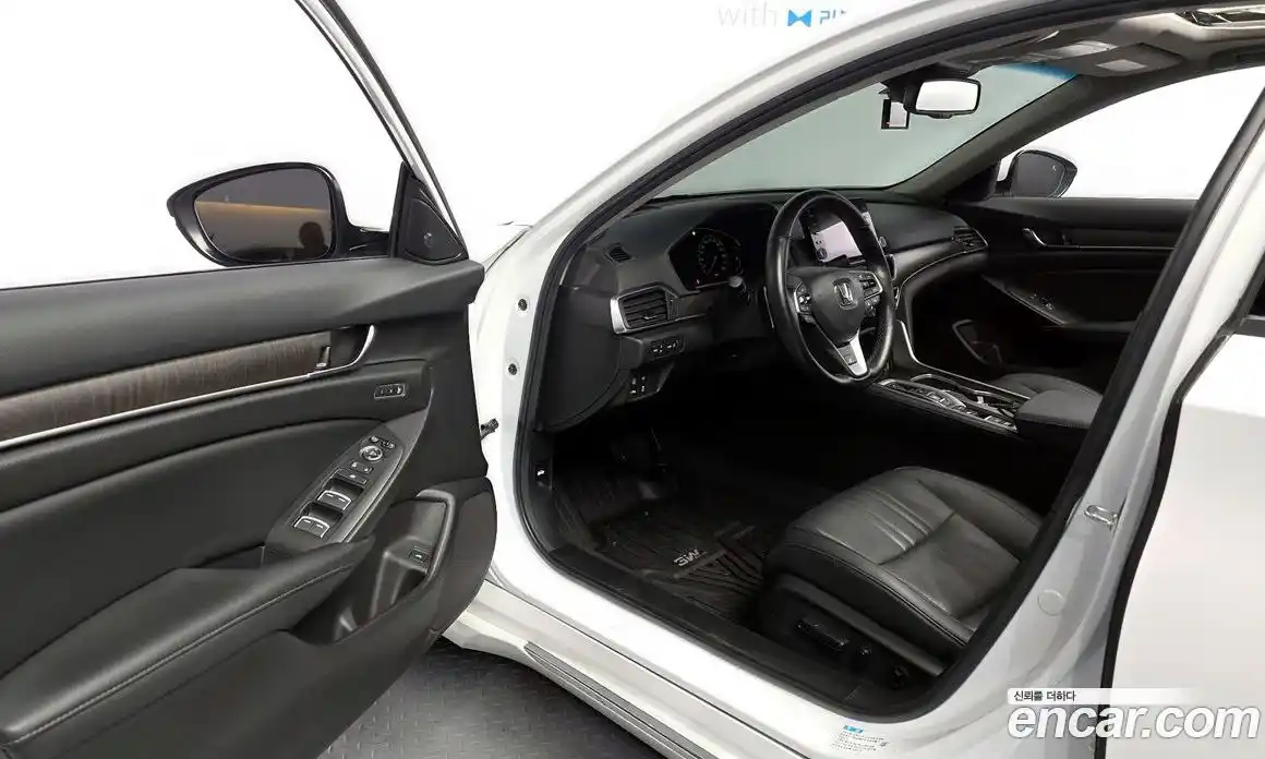 Honda Accord 2022 2.0 гидро в Москве № 1015353, фото 10