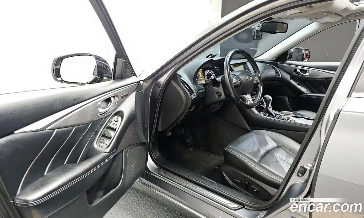 Infiniti Q50 2015 2.1 гидро в Москве № 1015727, фото 11
