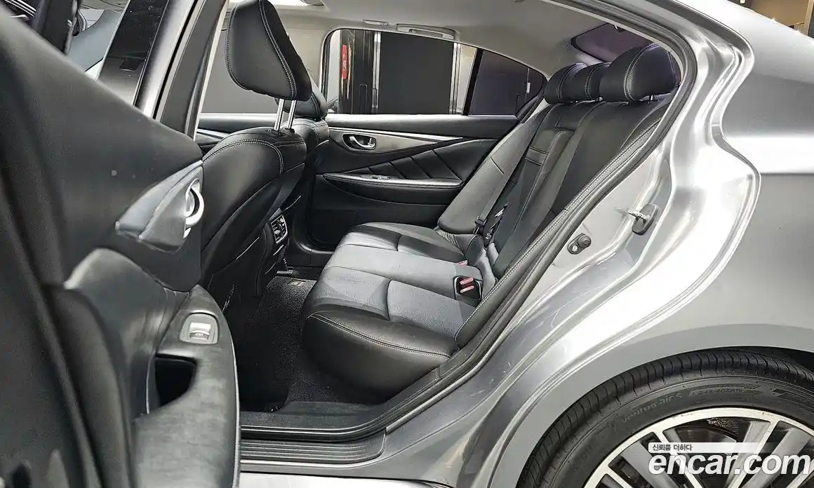 Infiniti Q50 2015 2.1 гидро в Москве № 1015727, фото 12