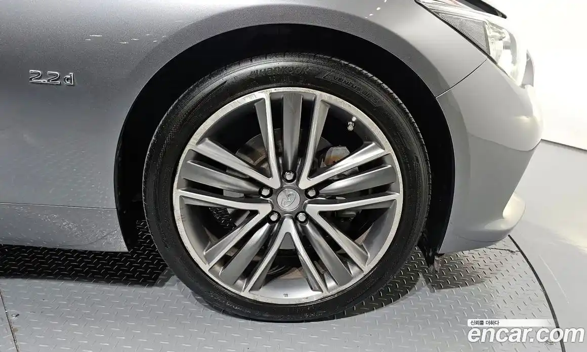 Infiniti Q50 2015 2.1 гидро в Москве № 1015727, фото 5
