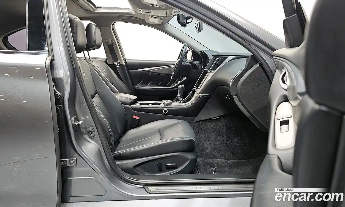 Infiniti Q50 2015 2.1 гидро в Москве № 1015727, фото 10
