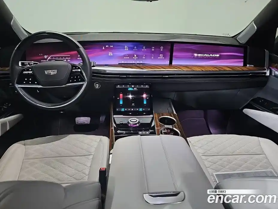 Cadillac Escalade 2025 6.2 гидро в Москве № 1016038, фото 7