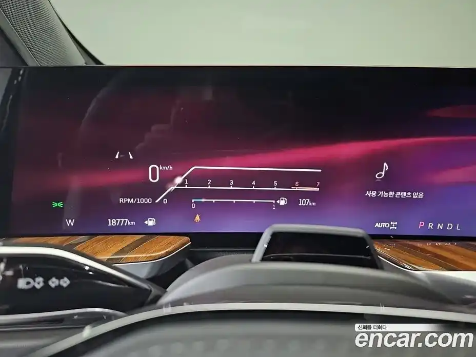 Cadillac Escalade 2025 6.2 гидро в Москве № 1016038, фото 8