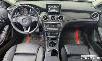 Mercedes-Benz GLA-Class 2018 2.0 гидро в Москве № 138324, миниатюра 7