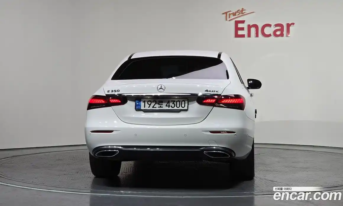 Mercedes-Benz E-Class 2022 2.0 гидро в Москве № 139369, фото 4