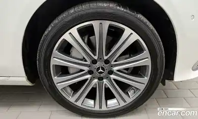Mercedes-Benz E-Class 2022 2.0 гидро в Москве № 139369, миниатюра 5