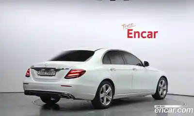 Mercedes-Benz E-Class 2018 2.0 гидро в Москве № 140043, миниатюра 2