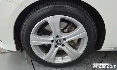 Mercedes-Benz E-Class 2018 2.0 гидро в Москве № 140043, миниатюра 5