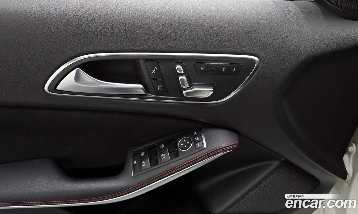Mercedes-Benz A-Class 2017 1.6 гидро в Москве № 140278, фото 17