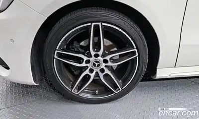Mercedes-Benz A-Class 2017 1.6 гидро в Москве № 140278, миниатюра 5