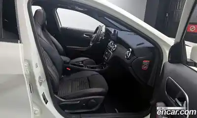 Mercedes-Benz A-Class 2017 1.6 гидро в Москве № 140278, миниатюра 10
