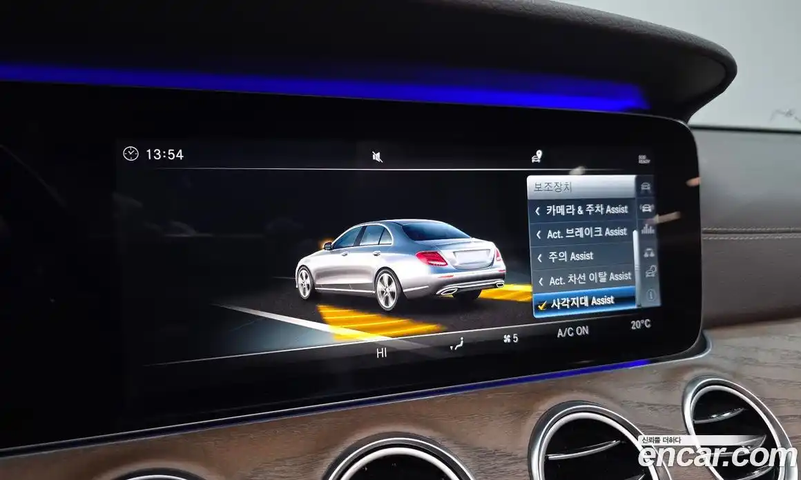 Mercedes-Benz E-Class 2018 2.0 гидро в Москве № 141730, фото 16