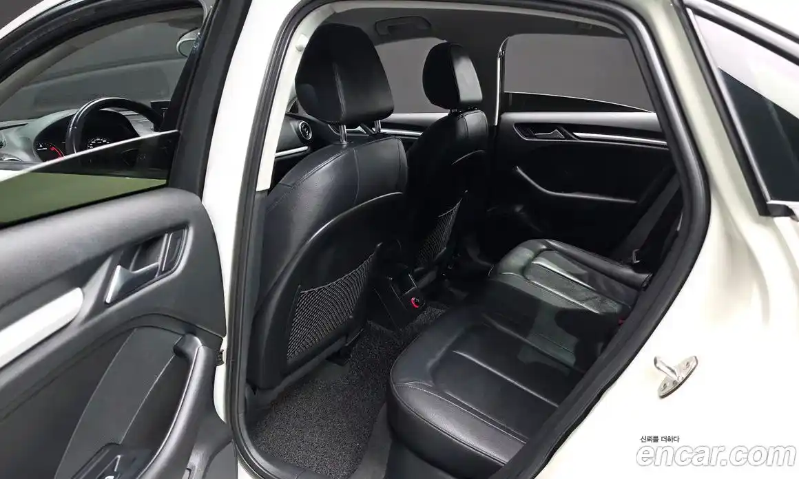 Audi A3 2014 1.6 гидро в Москве № 142214, фото 12