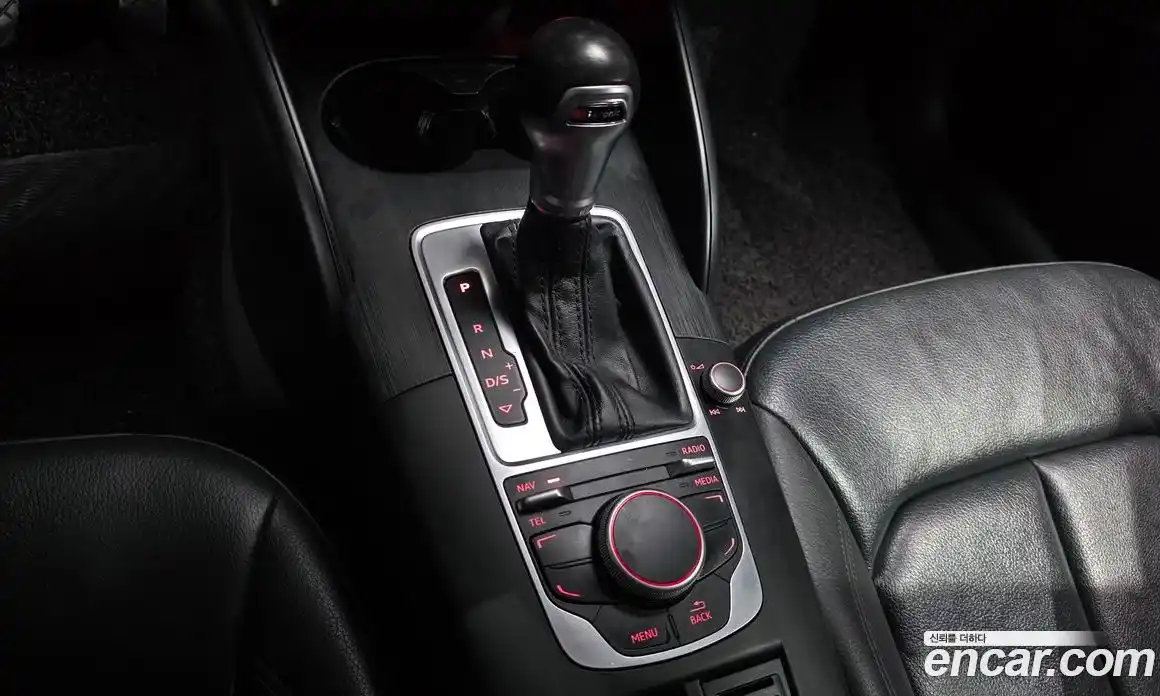 Audi A3 2014 1.6 гидро в Москве № 142214, фото 9