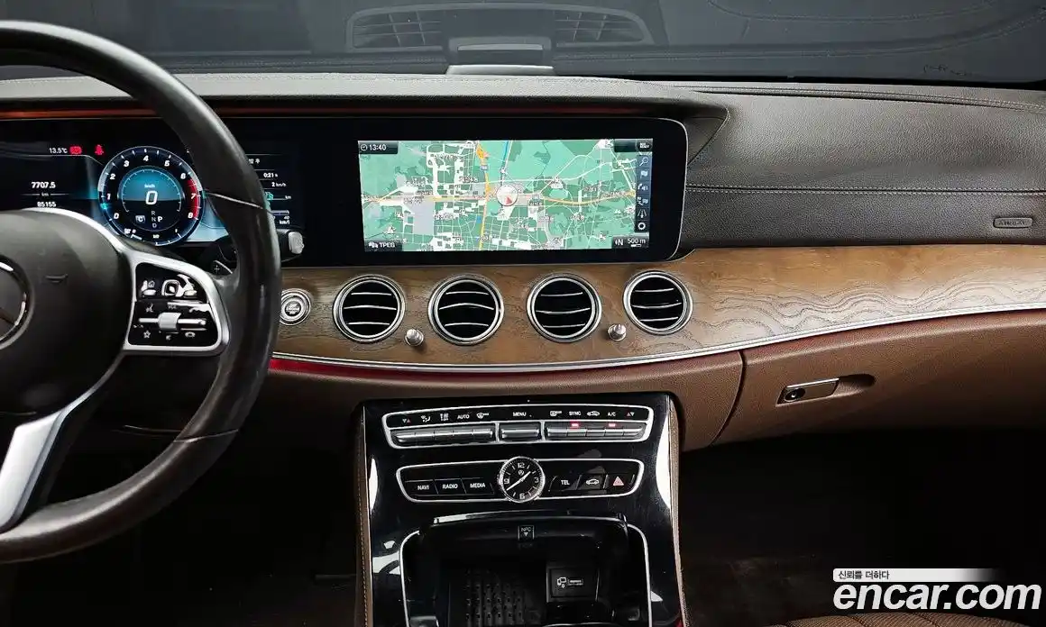 Mercedes-Benz E-Class 2019 2.0 гидро в Москве, фото 14