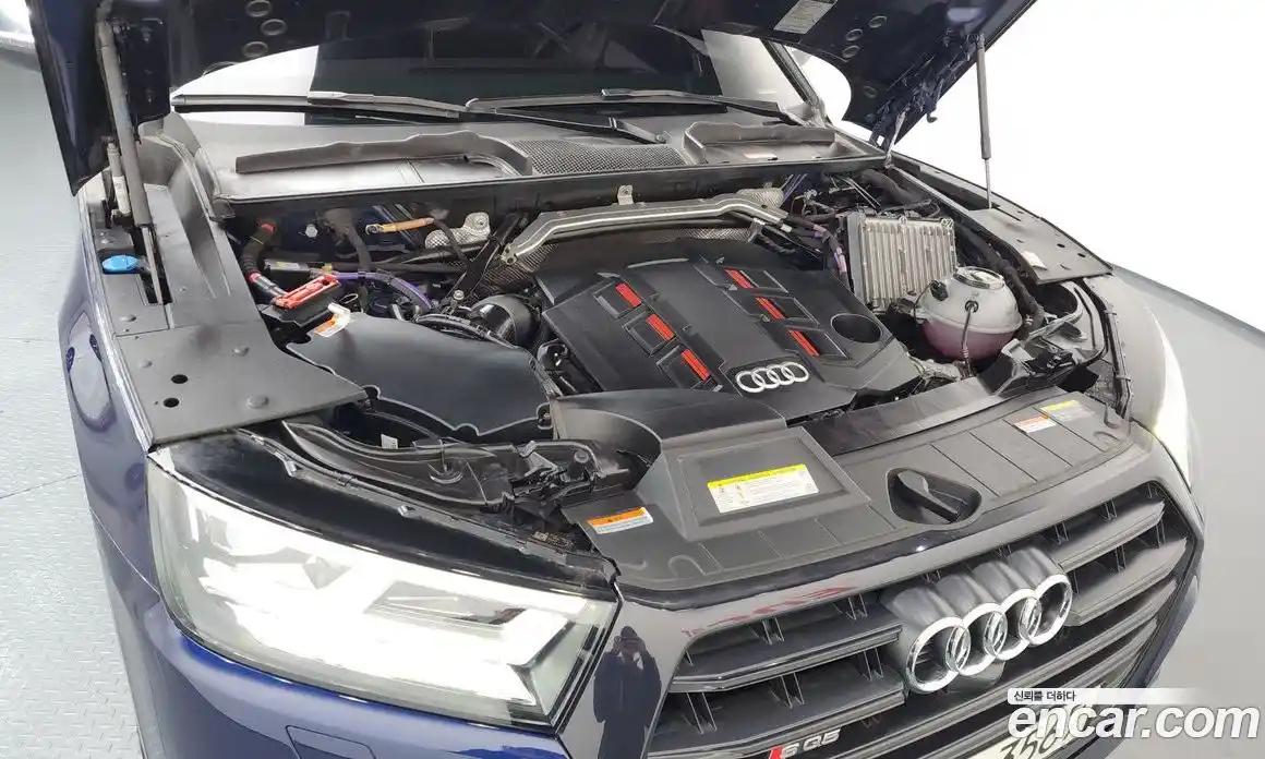 Audi SQ5 2020 3.0 гидро в Москве № 162627, фото 6