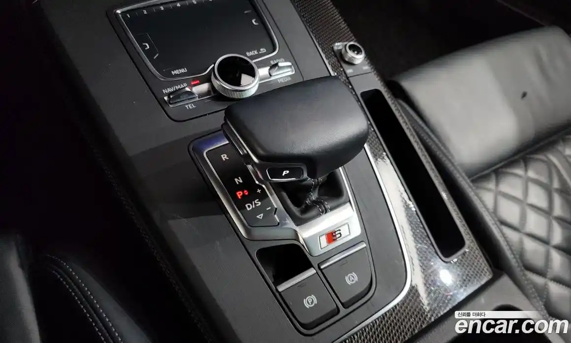 Audi SQ5 2020 3.0 гидро в Москве № 162627, фото 9