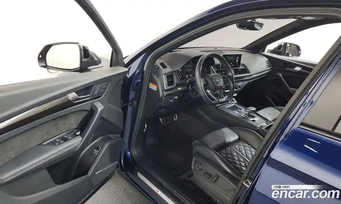 Audi SQ5 2020 3.0 гидро в Москве № 162627, фото 10
