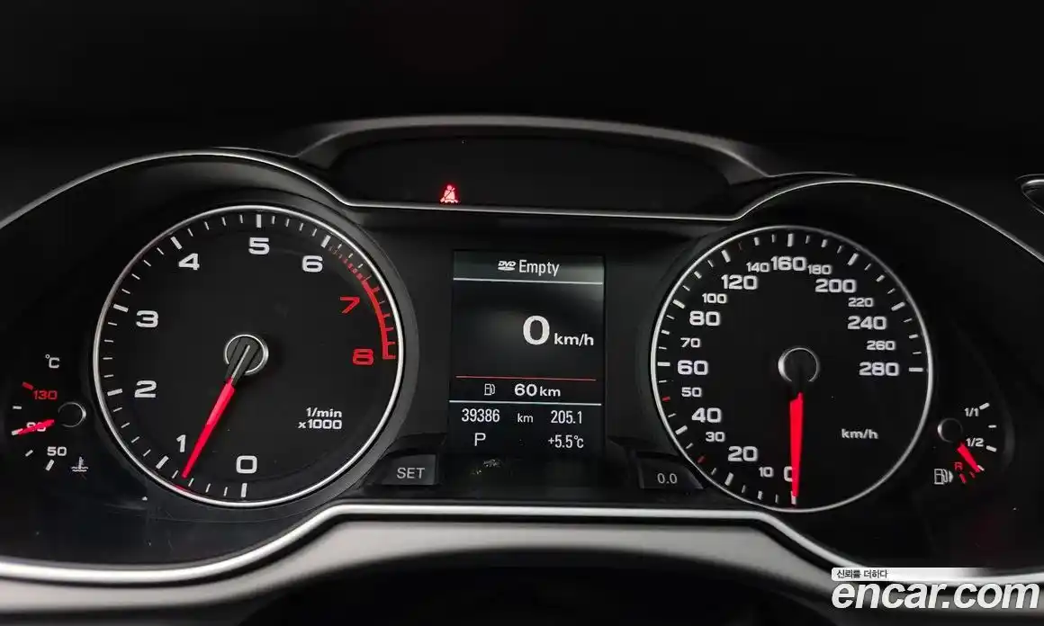 Audi A4 2013 2.0 гидро в Москве № 162762, фото 8