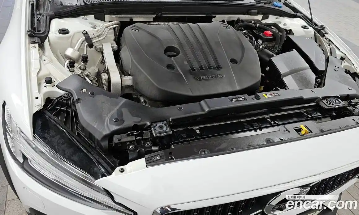 Volvo V60 2021 2.0 гидро в Москве № 164542, фото 6