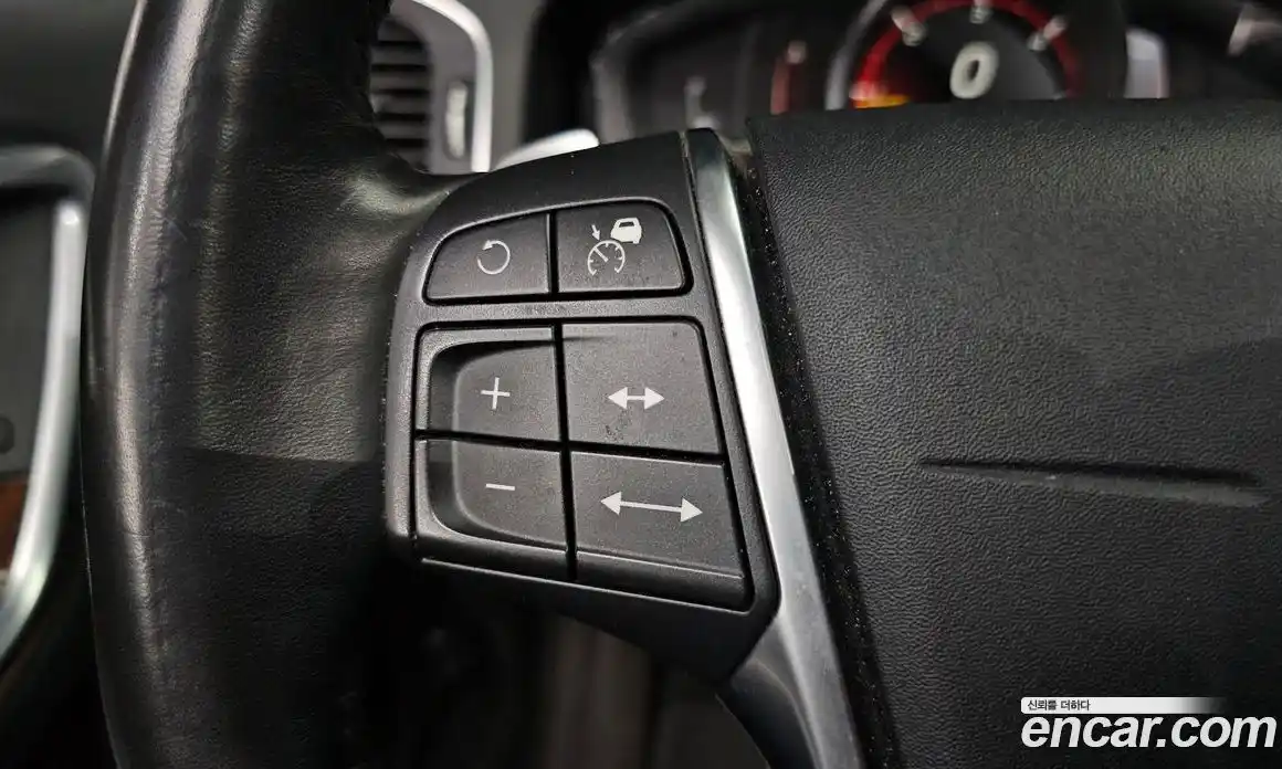 Volvo S60 2017 2.0 гидро в Москве № 164636, фото 17