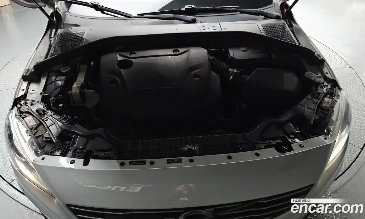 Volvo S60 2017 2.0 гидро в Москве № 164636, фото 6