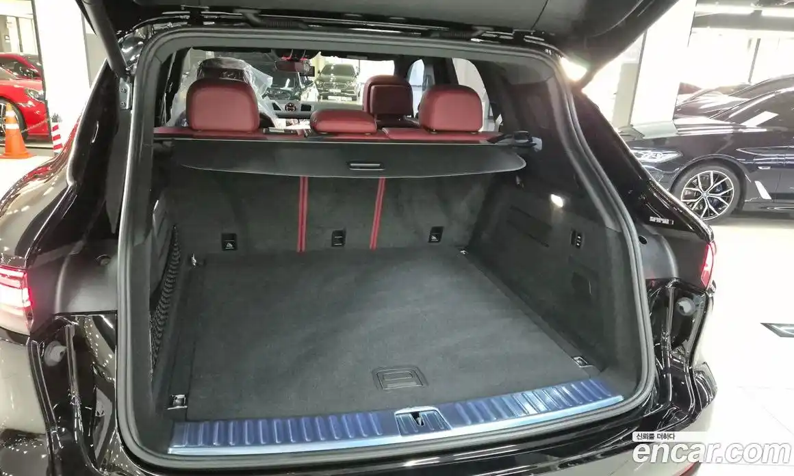 Porsche Cayenne 2023 3.0 гидро в Москве № 165101, фото 6