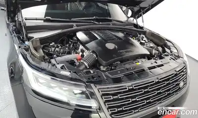 Land Rover Range-Rover Velar 2025 3.0 гидро в Москве № 166012, миниатюра 5
