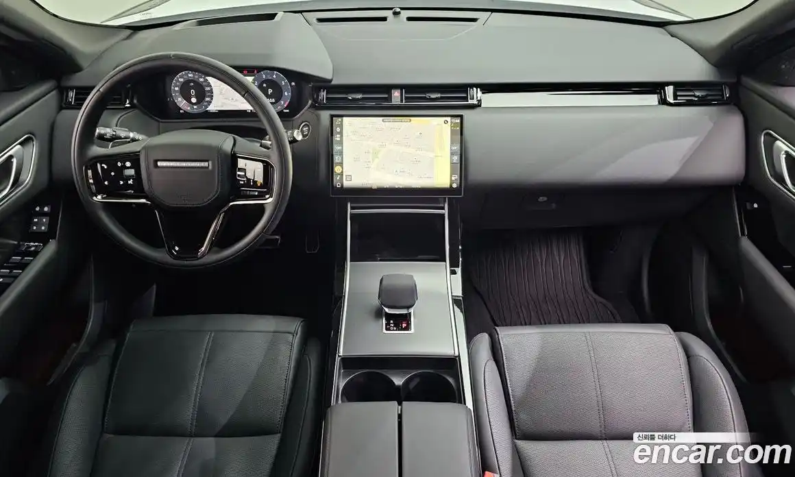 Land Rover Range-Rover Velar 2024 3.0 гидро в Москве № 166019, фото 4