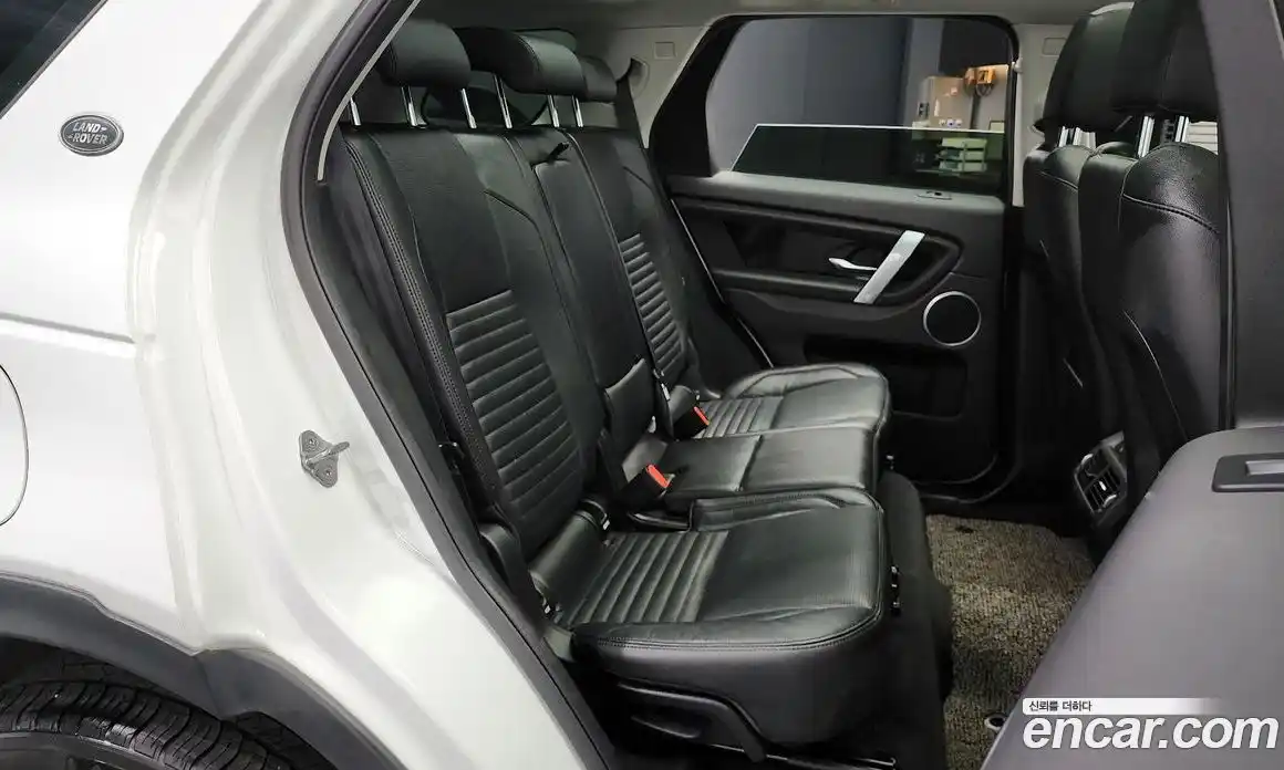 Land Rover Discovery Sport 2021 2.0 гидро в Москве № 166141, фото 12