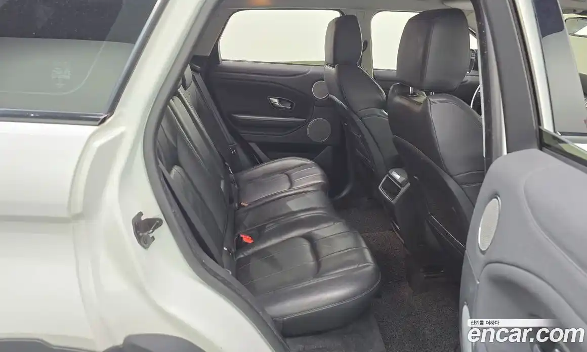Land Rover Range-Rover Evoque 2018 2.0 гидро в Москве № 166201, фото 12