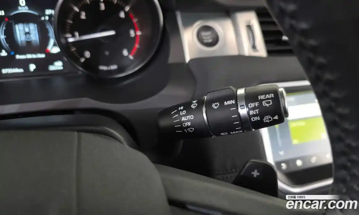 Land Rover Range-Rover Evoque 2018 2.0 гидро в Москве № 166201, фото 17