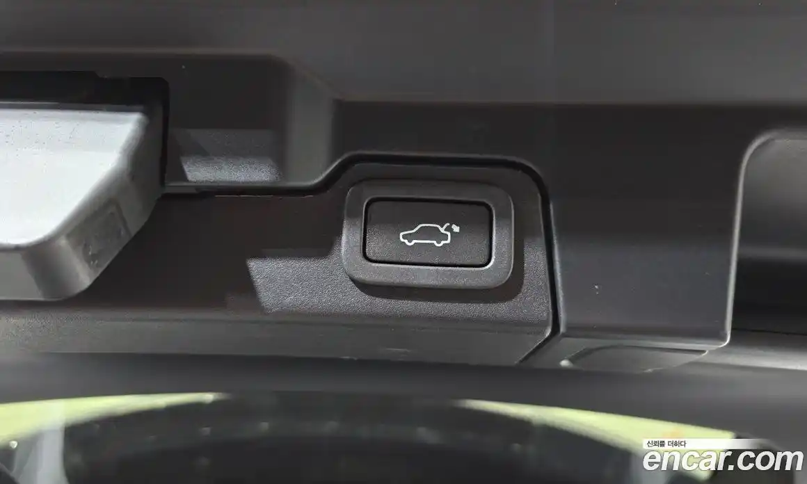 Land Rover Range-Rover Evoque 2018 2.0 гидро в Москве № 166201, фото 20