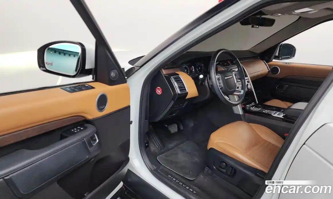 Land Rover Discovery 2018 3.0 гидро в Москве № 166233, фото 11