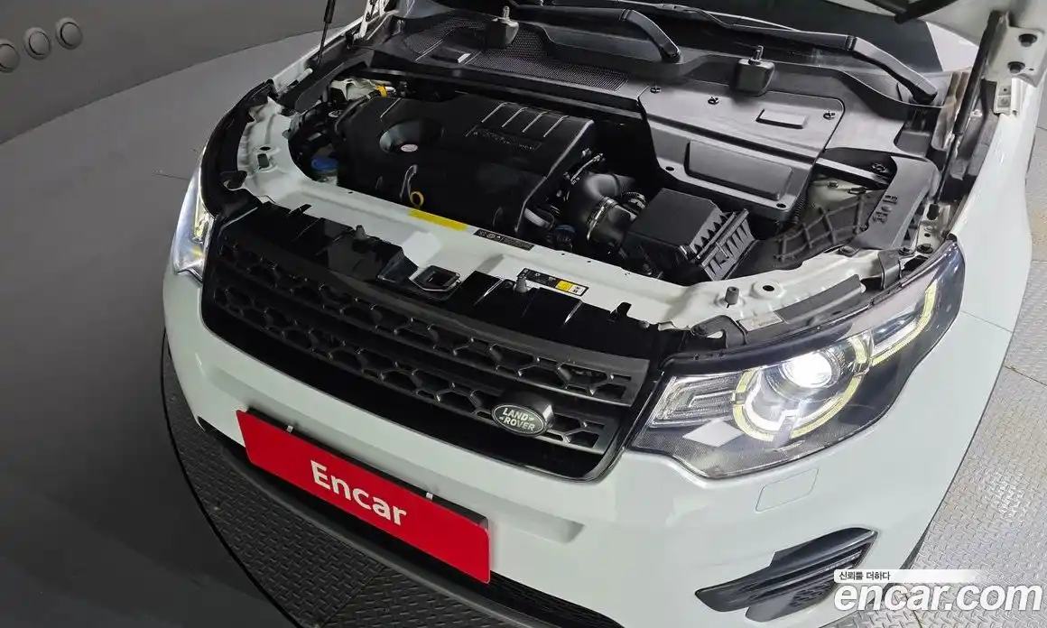 Land Rover Discovery Sport 2019 2.0 гидро в Москве № 166308, фото 6