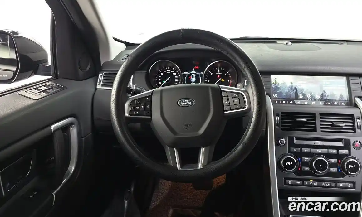 Land Rover Discovery Sport 2019 2.0 гидро в Москве № 166615, фото 13