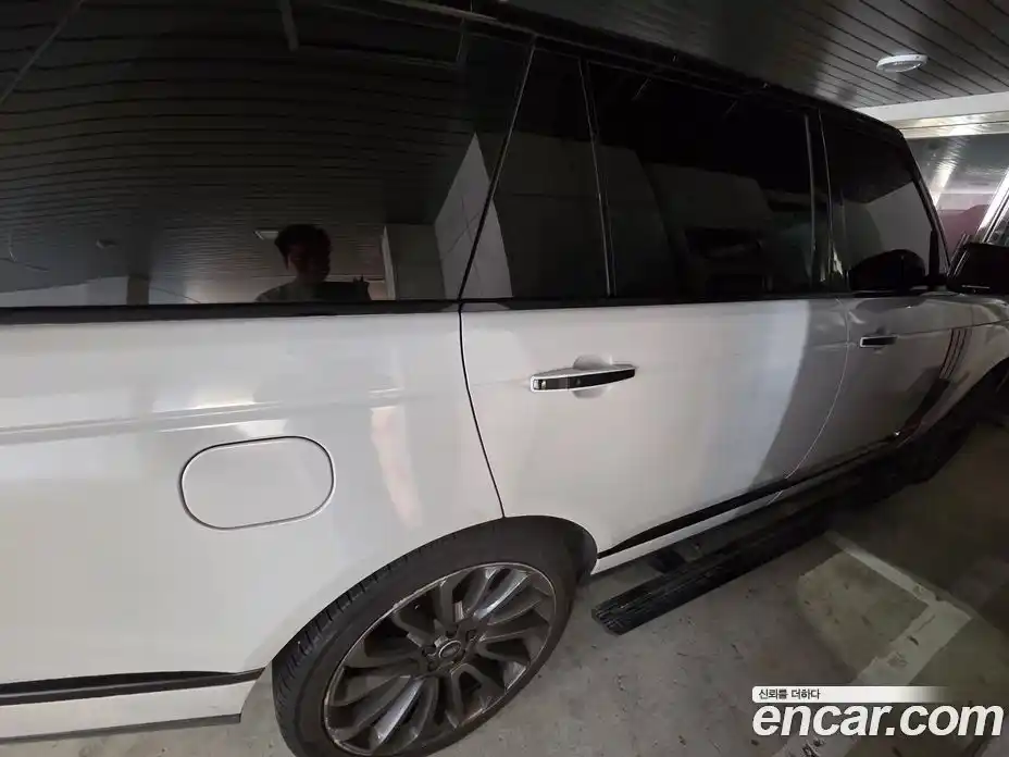Land Rover Range-Rover 2016 4.4 гидро в Москве № 166832, фото 4