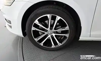 Volkswagen Golf 2015 2.0 гидро в Москве № 169104, миниатюра 5