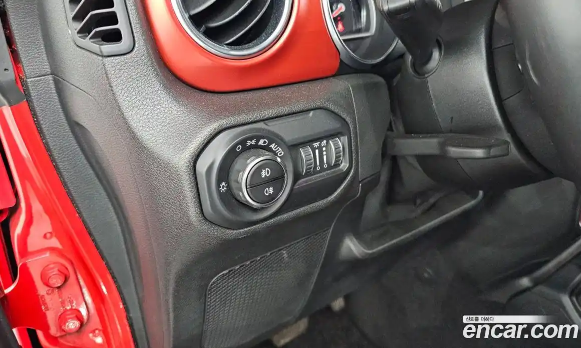 Jeep Wrangler 2021 2.0 гидро в Москве № 169440, фото 18