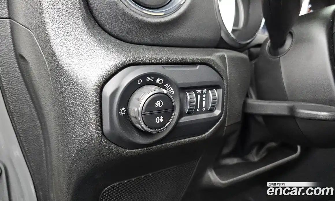 Jeep Wrangler 2022 2.0 гидро в Москве № 169505, фото 18