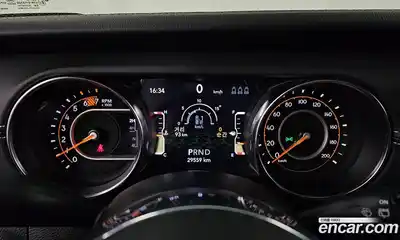 Jeep Wrangler 2022 2.0 гидро в Москве № 169505, миниатюра 8