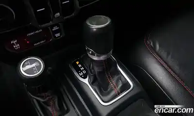 Jeep Wrangler 2023 2.0 гидро в Москве № 169540, миниатюра 9