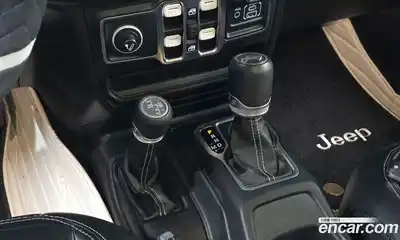 Jeep Wrangler 2019 2.0 гидро в Москве № 169610, миниатюра 9
