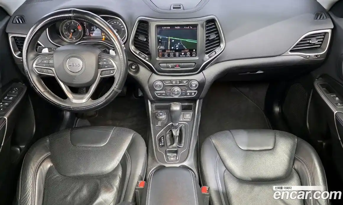 Jeep Cherokee 2018 2.4 гидро в Москве № 169752, фото 7